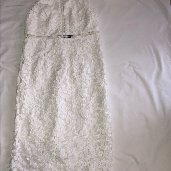 Bardot The Gemma Lace Dress Size M Halter Floral Aritzia White Cut Out Sheer - Picture 8 of 11